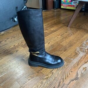 Zara Black Knee-High Genuine Leather Boots Size 40